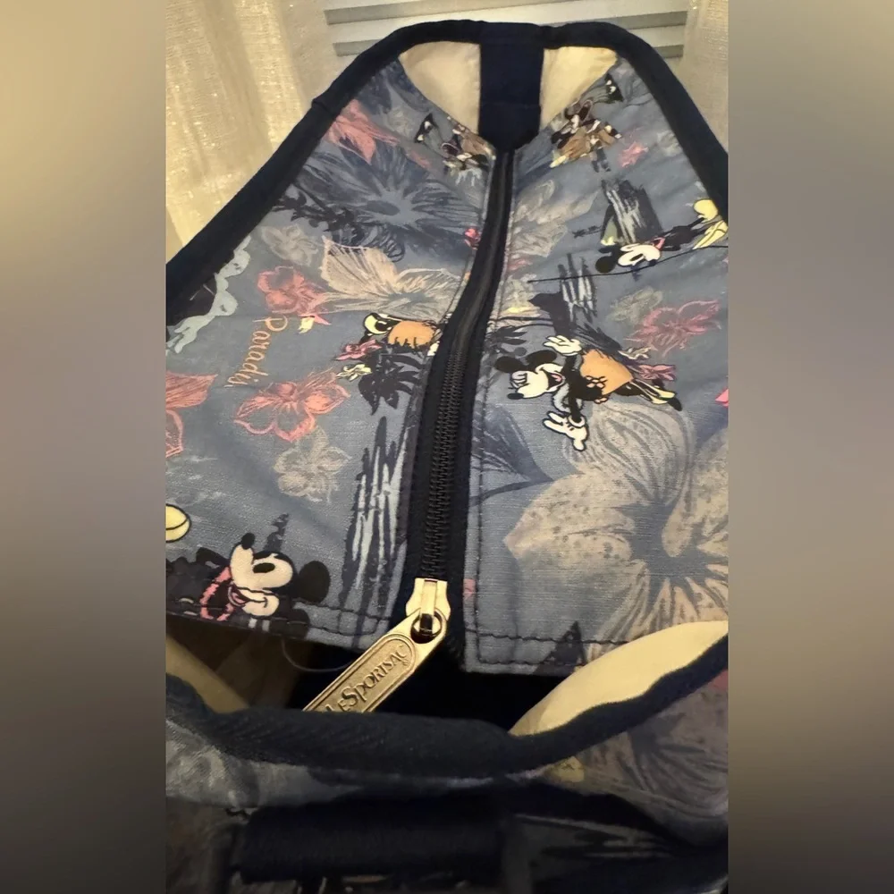 Lesportsac Disney Baby Bag/Tote/Crossbody Like new condition